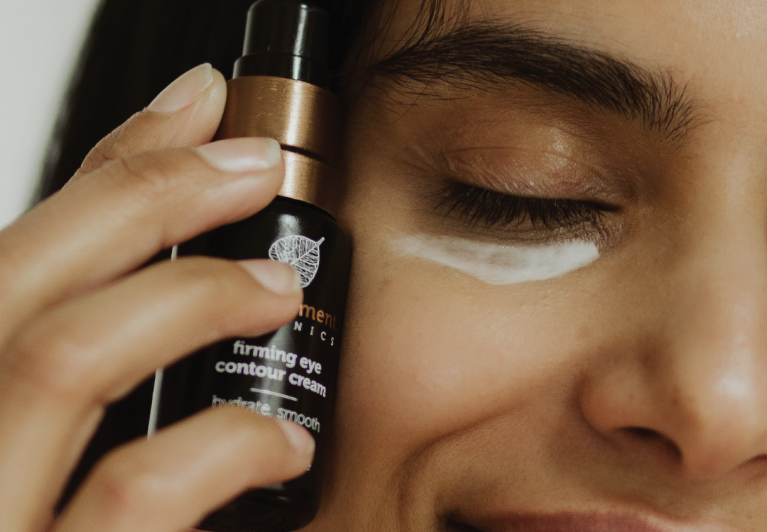 Skincare & tools for sagging skin